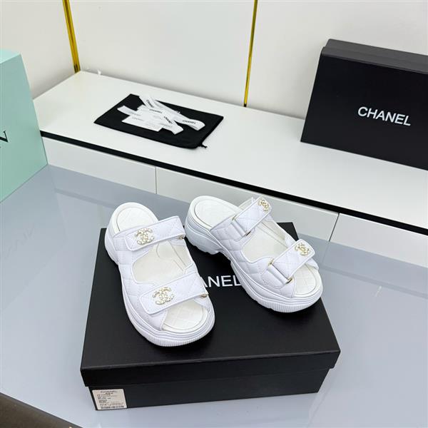 20251128184516697 290